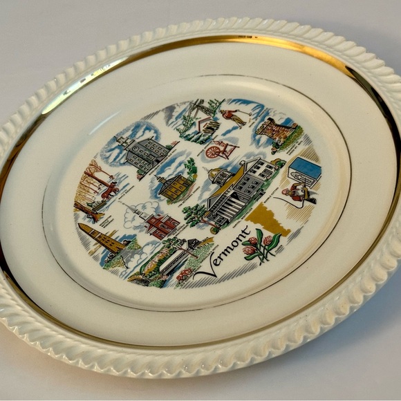 Vintage Vermont State Souvenir Plate - 10.5” Collectible with Iconic Landmarks - Picture 15 of 16